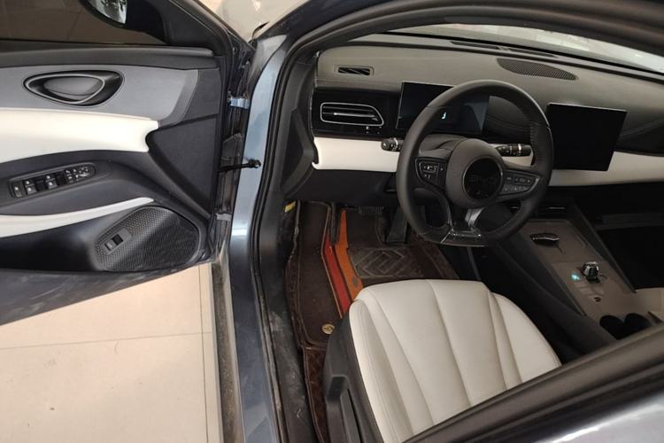 Used BYD Seal 06 New Energy 2024 DM-i 80KM Luxury Model Driver Seat