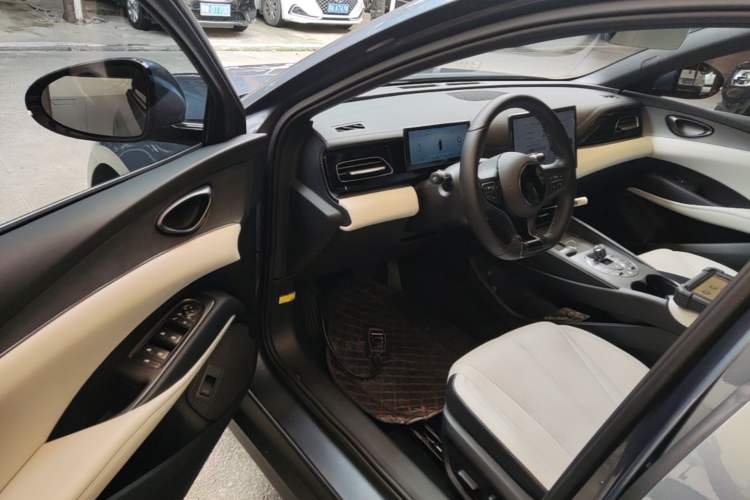 Used BYD Seal 06 New Energy 2024 DM-i 120KM Prestige Model Driver Seat