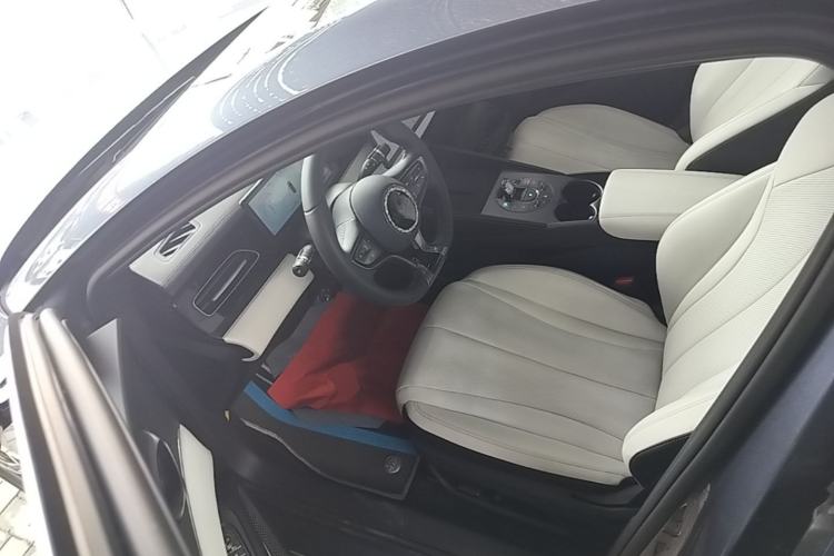 Used BYD Seal 06 New Energy 2024 DM-i 80KM Prestige Model Driver Seat