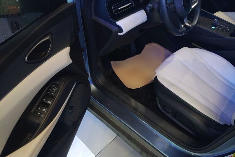 Used BYD Seal 06 New Energy 2024 DM-i 120KM Prestige Model Driver Seat
