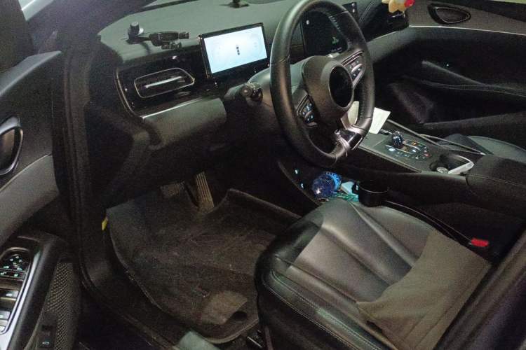 Used BYD Seal 06 New Energy 2024 DM-i 80KM Prestige Model Driver Seat