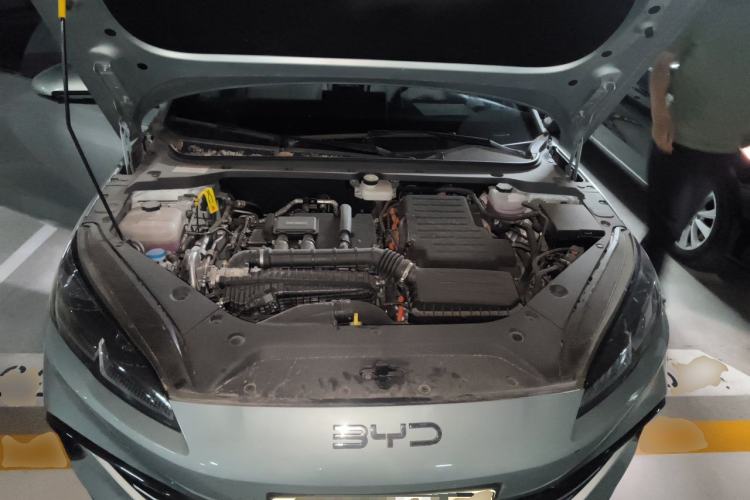 Used BYD Seal 06 New Energy 2024 DM-i 80KM Luxury Model Engine Bay
