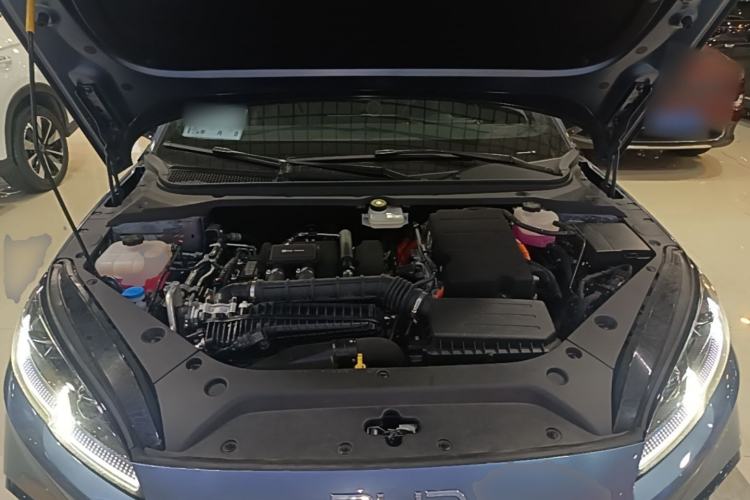 Used BYD Seal 06 New Energy 2024 DM-i 120KM Luxury Model Engine Bay