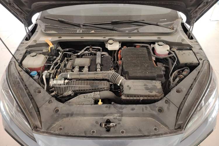 Used BYD Seal 06 New Energy 2024 DM-i 80KM Luxury Model Engine Bay