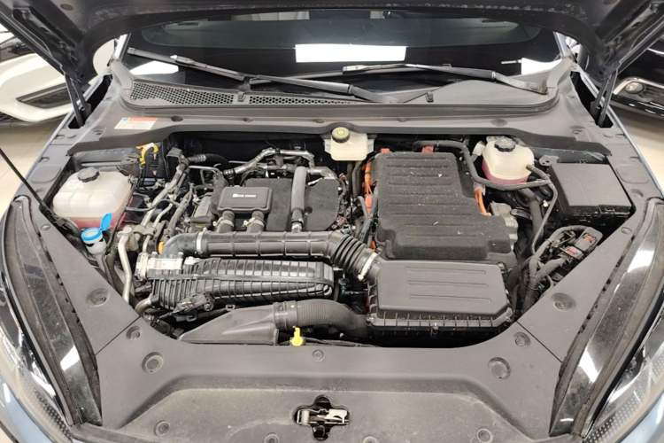 Used BYD Seal 06 New Energy 2024 DM-i 80KM Luxury Model Engine Bay