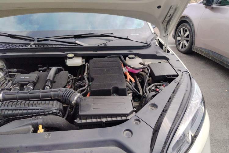 Used BYD Seal 06 New Energy 2024 DM-i 120KM Flagship Model Engine Bay Left