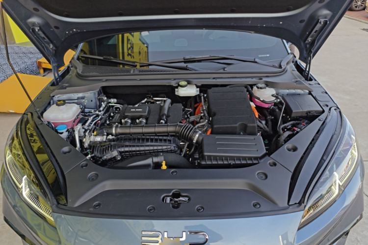 Used BYD Seal 06 New Energy 2024 DM-i 120KM Flagship Model Engine Bay