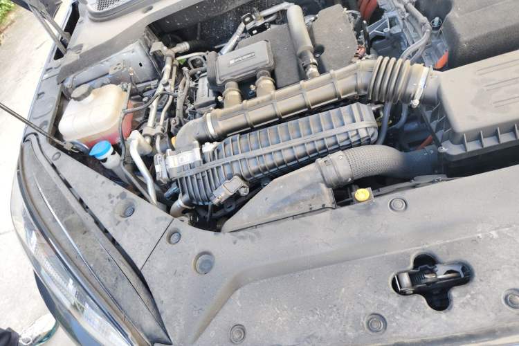 Used BYD Seal 06 New Energy 2024 DM-i 120KM Prestige Model Engine Bay Right