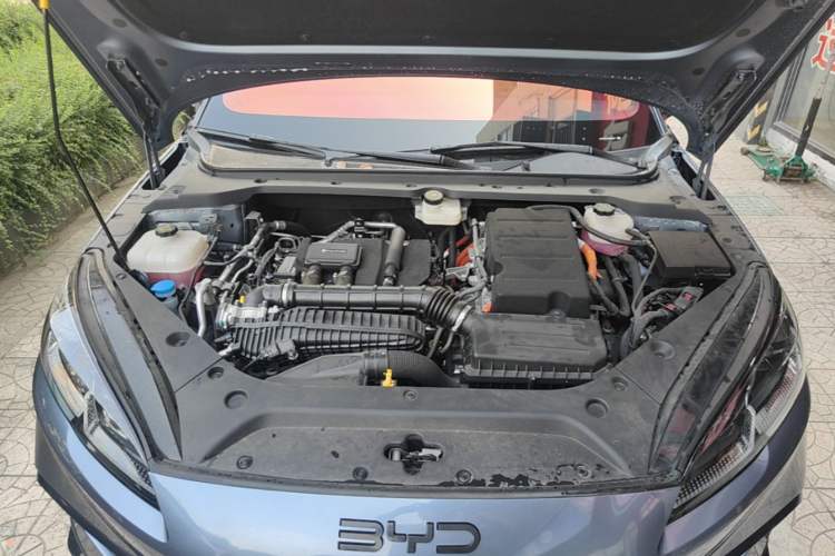 Used BYD Seal 06 New Energy 2024 DM-i 120KM Flagship Model Engine Bay