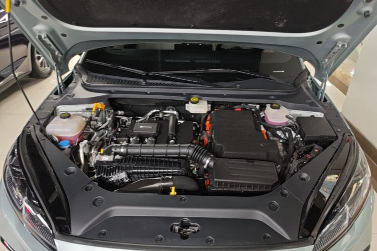 Used BYD Seal 06 New Energy 2024 DM-i 80KM Prestige Model Engine Bay
