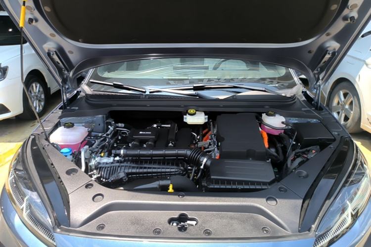 Used BYD Seal 06 New Energy 2024 DM-i 120KM Luxury Model Engine Bay