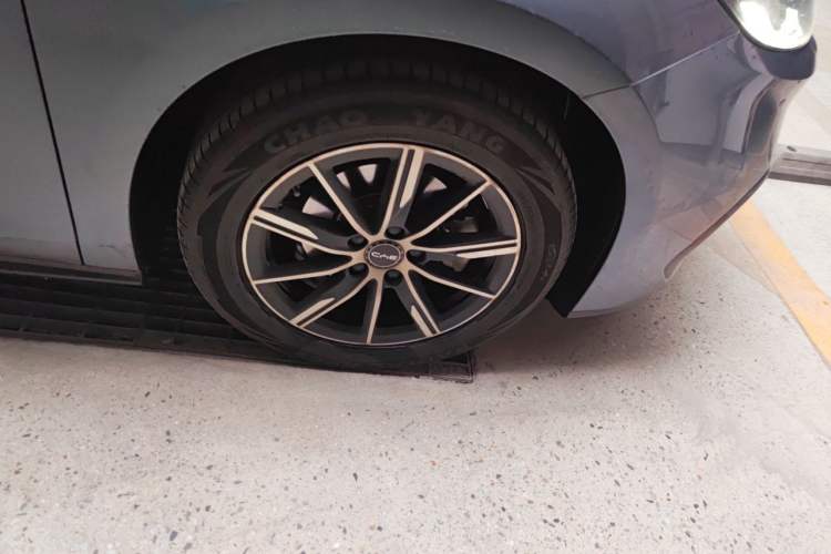 Used BYD Seal 06 New Energy 2024 DM-i 80KM Prestige Model Exterior 1