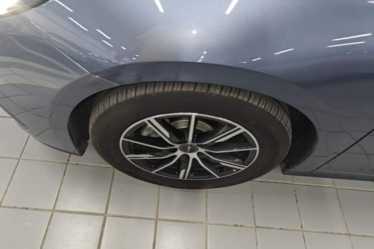 Used BYD Seal 06 New Energy 2024 DM-i 120KM Luxury Model Exterior 4