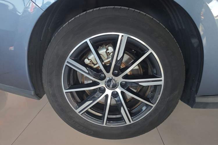 Used BYD Seal 06 New Energy 2024 DM-i 120KM Prestige Model Exterior 5