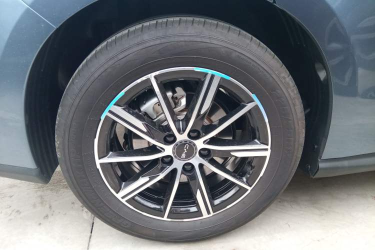 Used BYD Seal 06 New Energy 2024 DM-i 80KM Prestige Model Exterior 5