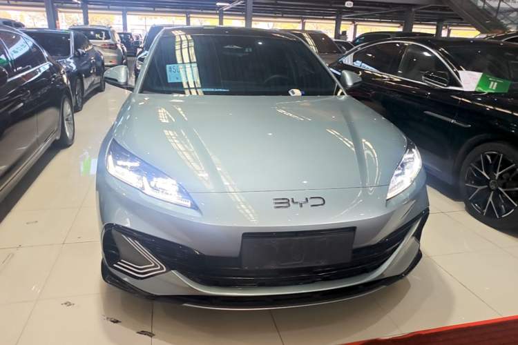 Used BYD Seal 06 New Energy 2024 DM-i 120KM Luxury Model Front