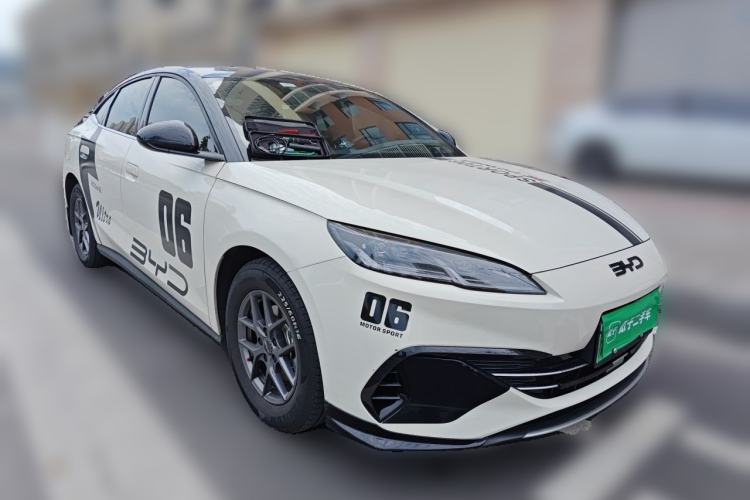 Used BYD Seal 06 New Energy 2024 DM-i 80KM Luxury Model Front Right 45 Deg