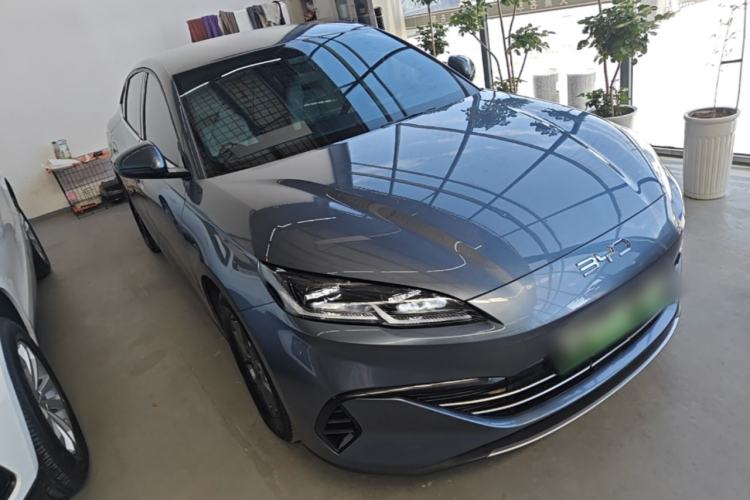 Used BYD Seal 06 New Energy 2024 DM-i 80KM Luxury Model Front Right 45 Deg