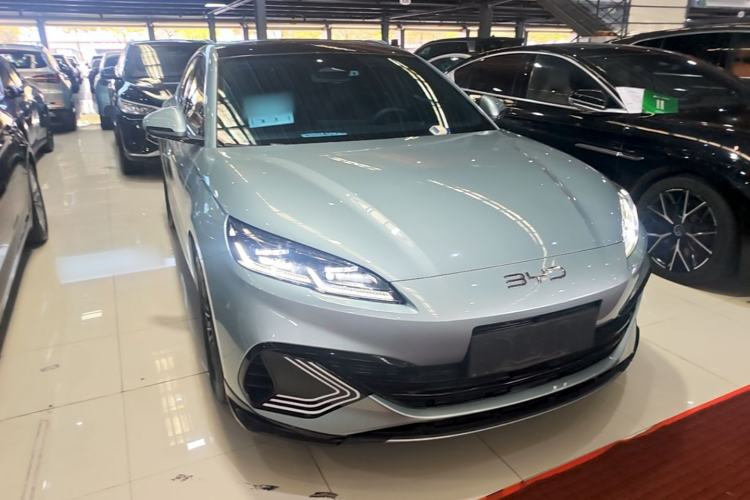 Used BYD Seal 06 New Energy 2024 DM-i 120KM Luxury Model Front Right 45 Deg