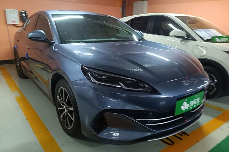 Used BYD Seal 06 New Energy 2024 DM-i 120KM Luxury Model Front Right 45 Deg