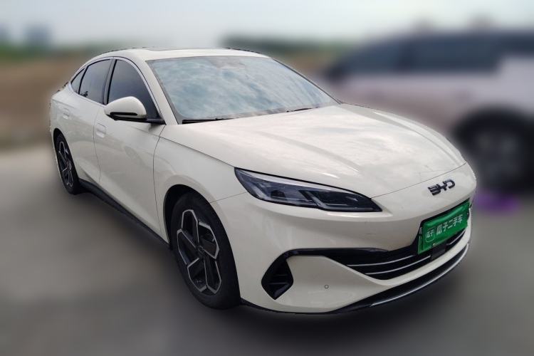 Used BYD Seal 06 New Energy 2024 DM-i 120KM Flagship Model Front Right 45 Deg