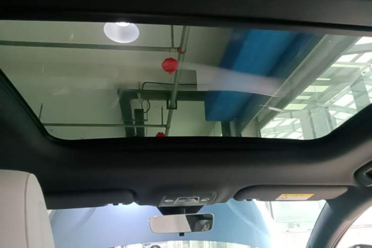 Used BYD Seal 06 New Energy 2024 DM-i 120KM Prestige Model Headliner