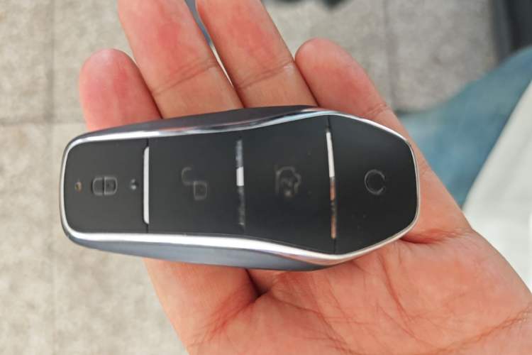 Used BYD Seal 06 New Energy 2024 DM-i 80KM Prestige Model Interior 1