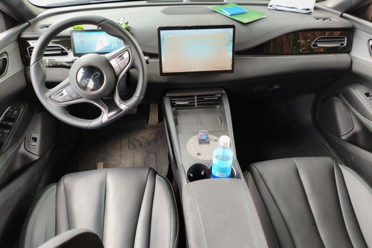 Used BYD Seal 06 New Energy 2024 DM-i 120KM Luxury Model Interior 2