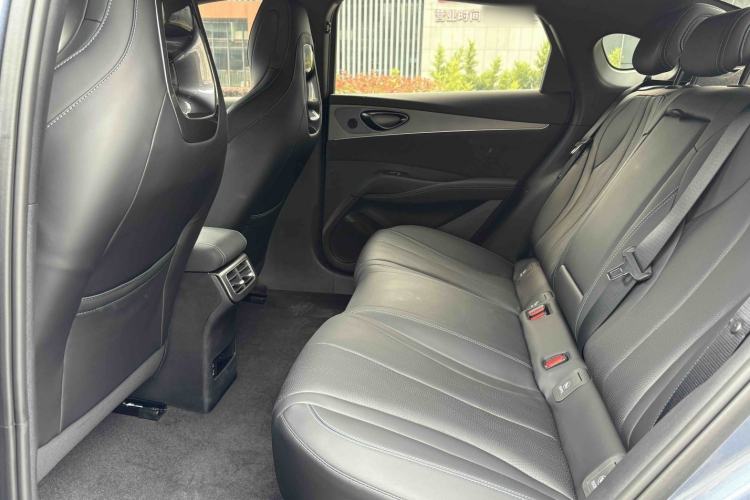 Used BYD Seal 06 New Energy 2024 DM-i 120KM Prestige Model Interior 3