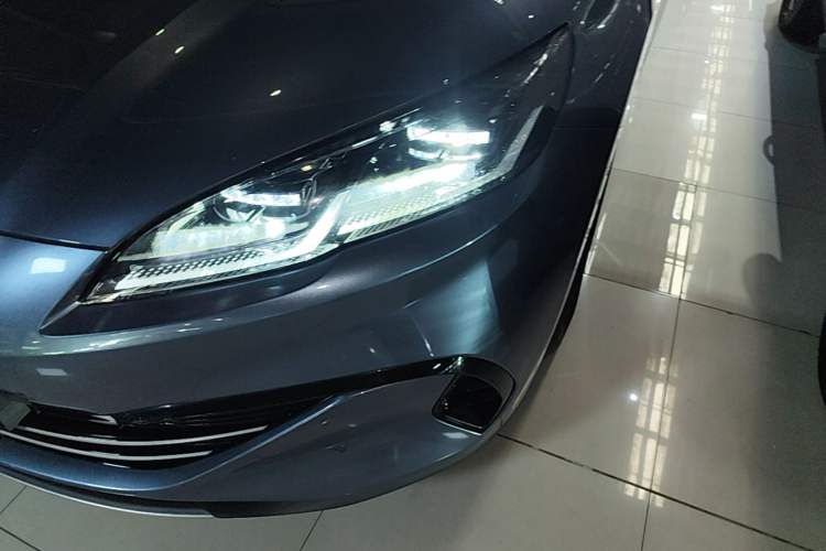 Used BYD Seal 06 New Energy 2024 DM-i 120KM Prestige Model Left Front Headlight