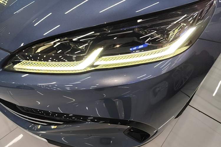 Used BYD Seal 06 New Energy 2024 DM-i 80KM Prestige Model Left Front Headlight