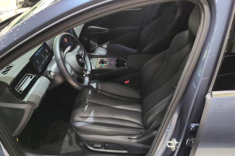 Used BYD Seal 06 New Energy 2024 DM-i 80KM Prestige Model Left Front Seat