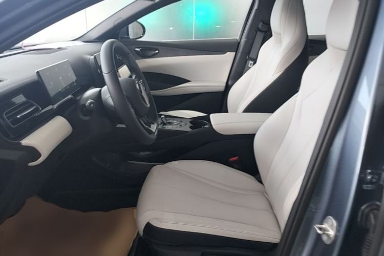 Used BYD Seal 06 New Energy 2024 DM-i 80KM Luxury Model Left Front Seat