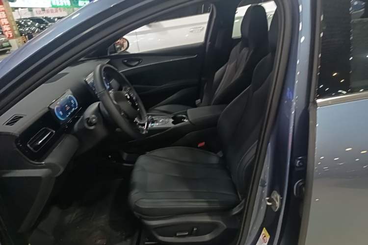 Used BYD Seal 06 New Energy 2024 DM-i 120KM Luxury Model Left Front Seat