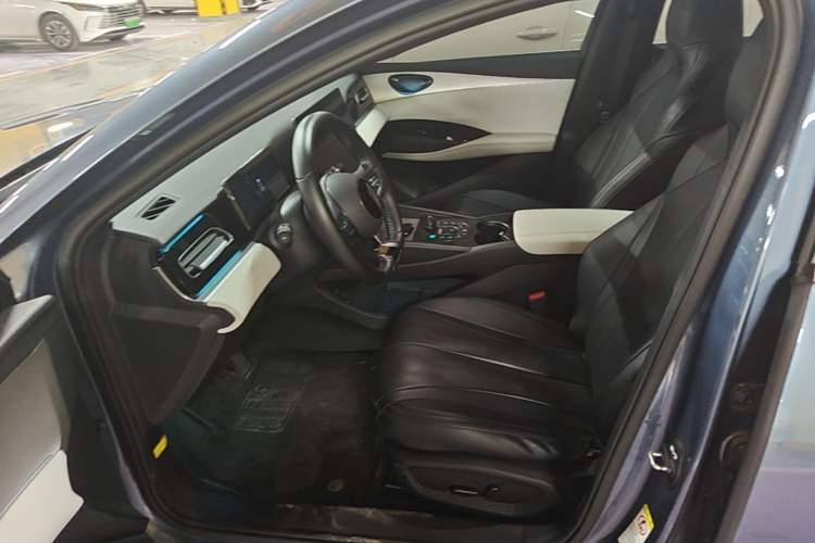 Used BYD Seal 06 New Energy 2024 DM-i 120KM Flagship Model Left Front Seat