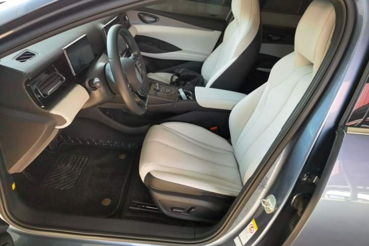 Used BYD Seal 06 New Energy 2024 DM-i 80KM Prestige Model Left Front Seat