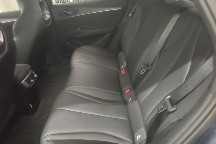 Used BYD Seal 06 New Energy 2024 DM-i 120KM Prestige Model Left Rear Seat