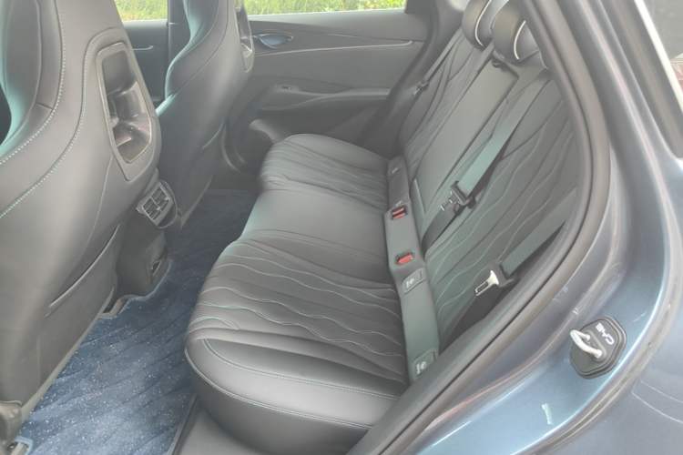 Used BYD Seal 06 New Energy 2024 DM-i 120KM Flagship Model Left Rear Seat
