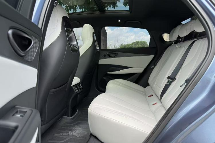 Used BYD Seal 06 New Energy 2024 DM-i 120KM Luxury Model Left Rear Seat