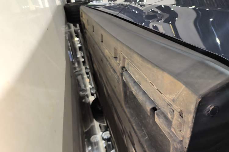 Used BYD Seal 06 New Energy 2024 DM-i 80KM Prestige Model Left Side Sill