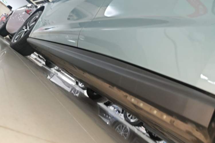 Used BYD Seal 06 New Energy 2024 DM-i 80KM Prestige Model Left Side Sill