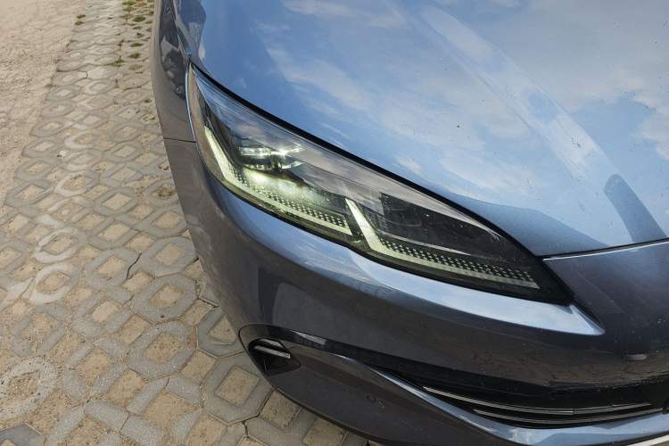 Used BYD Seal 06 New Energy 2024 DM-i 80KM Prestige Model Right Front Headlight