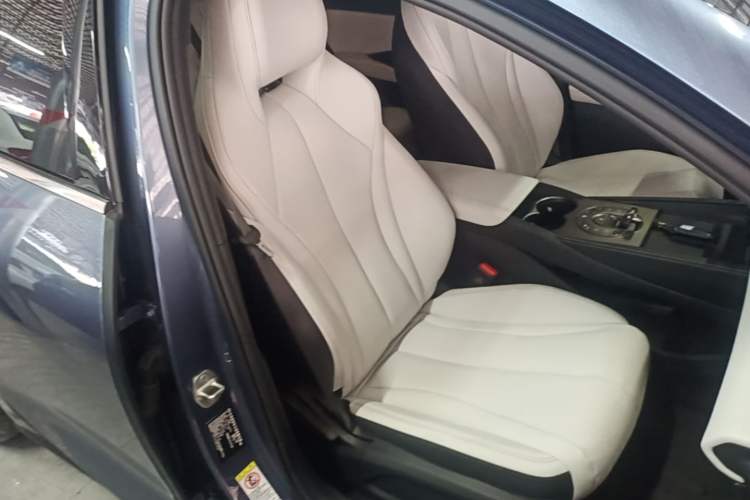 Used BYD Seal 06 New Energy 2024 DM-i 120KM Prestige Model Right Front Seat