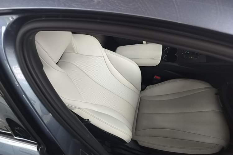 Used BYD Seal 06 New Energy 2024 DM-i 80KM Prestige Model Right Front Seat
