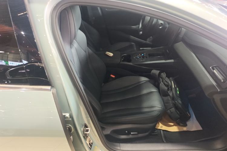 Used BYD Seal 06 New Energy 2024 DM-i 120KM Luxury Model Right Front Seat