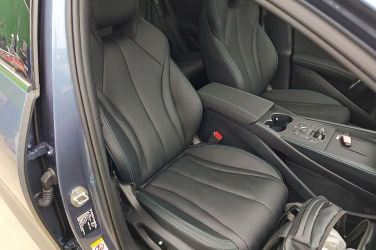 Used BYD Seal 06 New Energy 2024 DM-i 120KM Prestige Model Right Front Seat