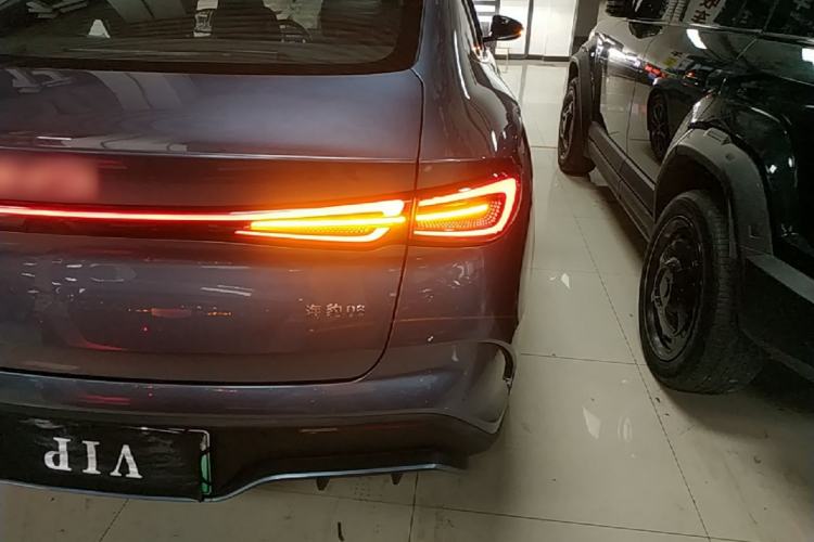 Used BYD Seal 06 New Energy 2024 DM-i 80KM Prestige Model Right Rear Taillight