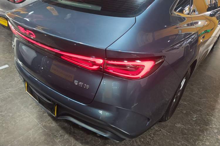 Used BYD Seal 06 New Energy 2024 DM-i 80KM Luxury Model Right Rear Taillight