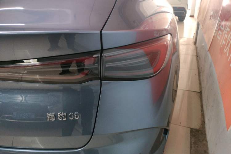 Used BYD Seal 06 New Energy 2024 DM-i 120KM Prestige Model Right Rear Taillight