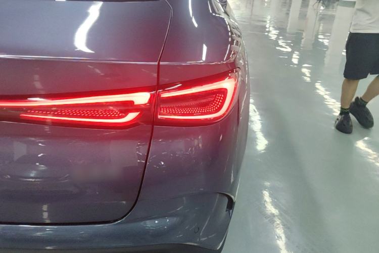 Used BYD Seal 06 New Energy 2024 DM-i 80KM Prestige Model Right Rear Taillight